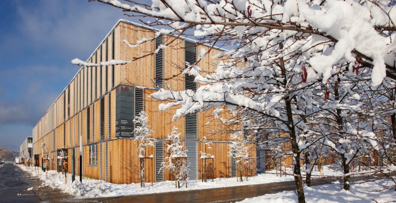 Lakeside Park Gebäudeansicht mit Schnee